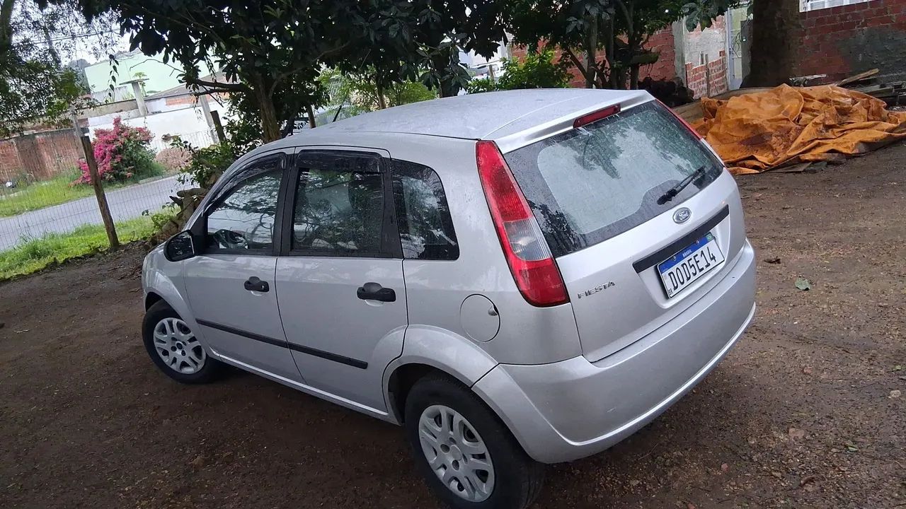 Ford Fiesta Street/ Action 1.0 8V 5P 2004