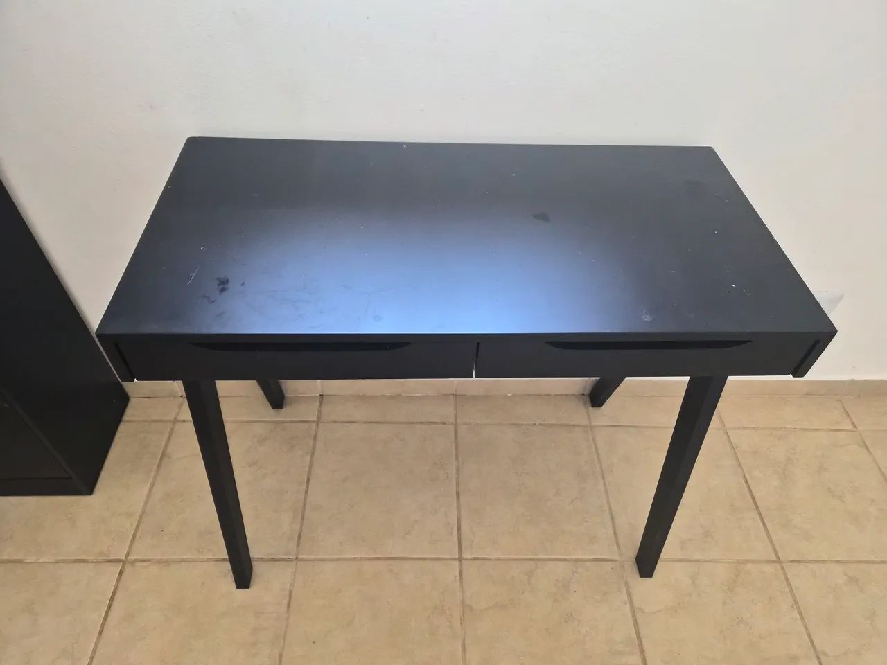 DESAPEGO - Mesa com 2 gavetas - Foto 2