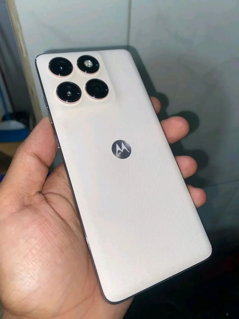 Moto Edge 60 pro 512 GB - Foto 2
