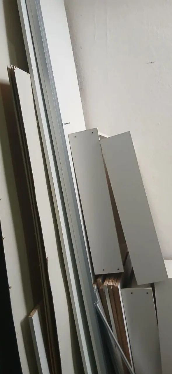 Quarda roupa ótimo!!perfeito para seu quarto!  - Foto 5