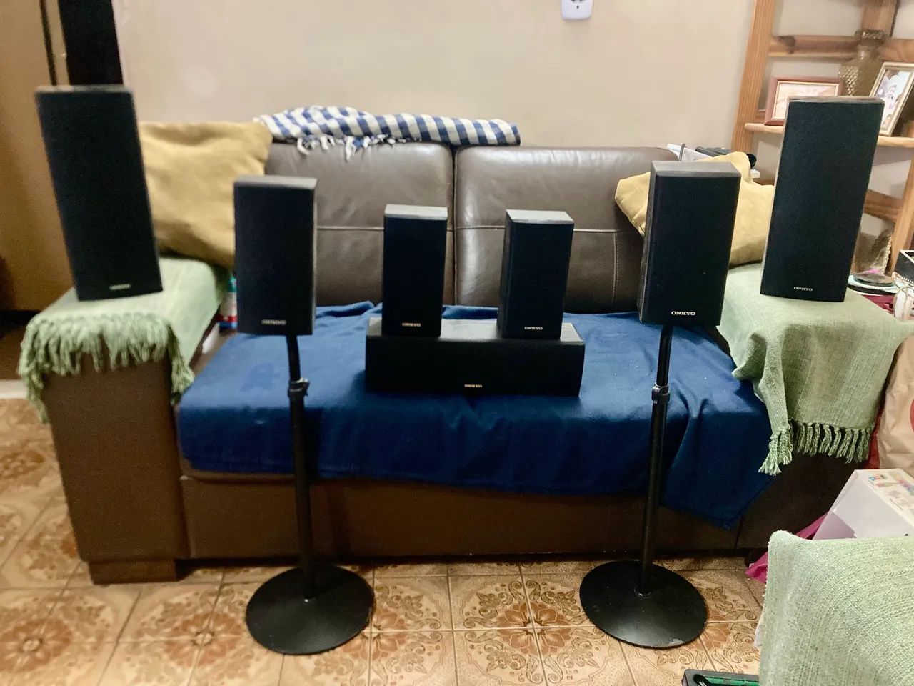 Conjunto de caixas Onkyo 