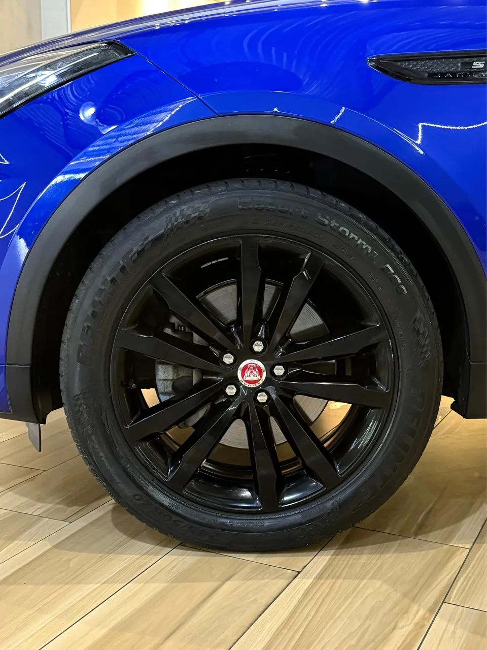 Jaguar E-Pace R-dynamic S 2.0 AWD 249cv Aut. 2020 - Foto 4
