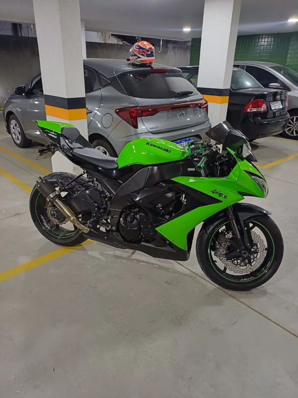 Kawasaki Zx-10/ Zx-10r 1000cc 2009 - 1487927699 | OLX