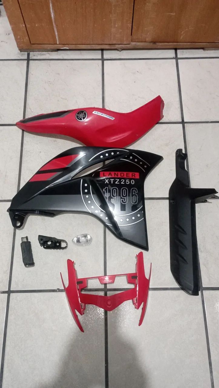 Carenagem Lander 250