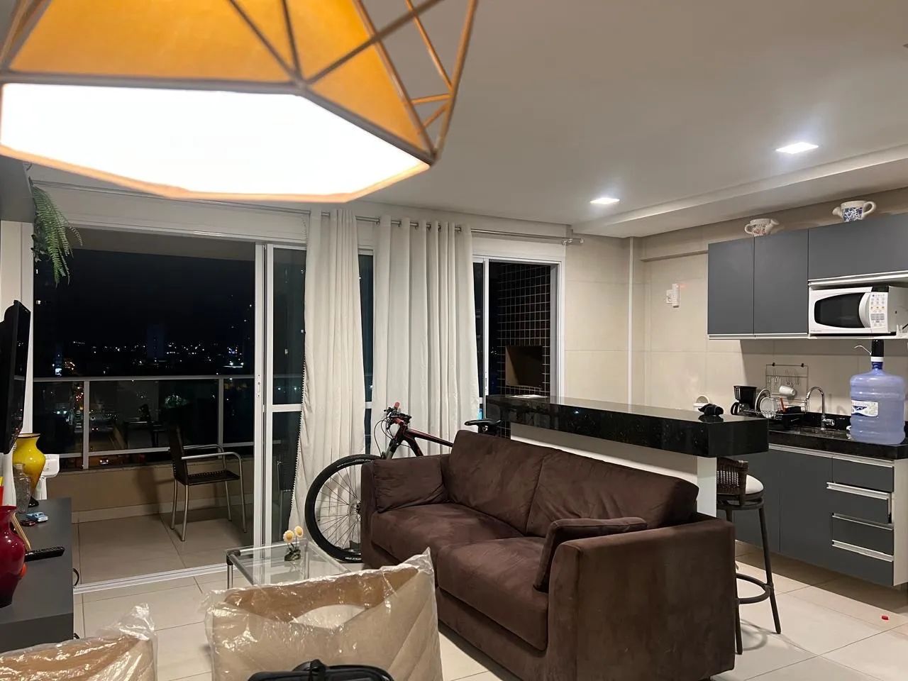 EDIFÍCIO COSMOPOLITAN | APARTAMENTO