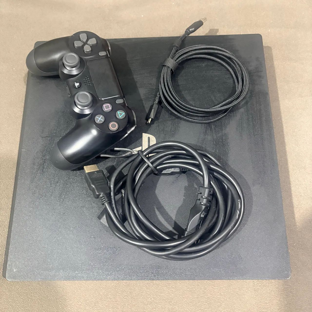 Vendo PS4 PRO - Foto 3