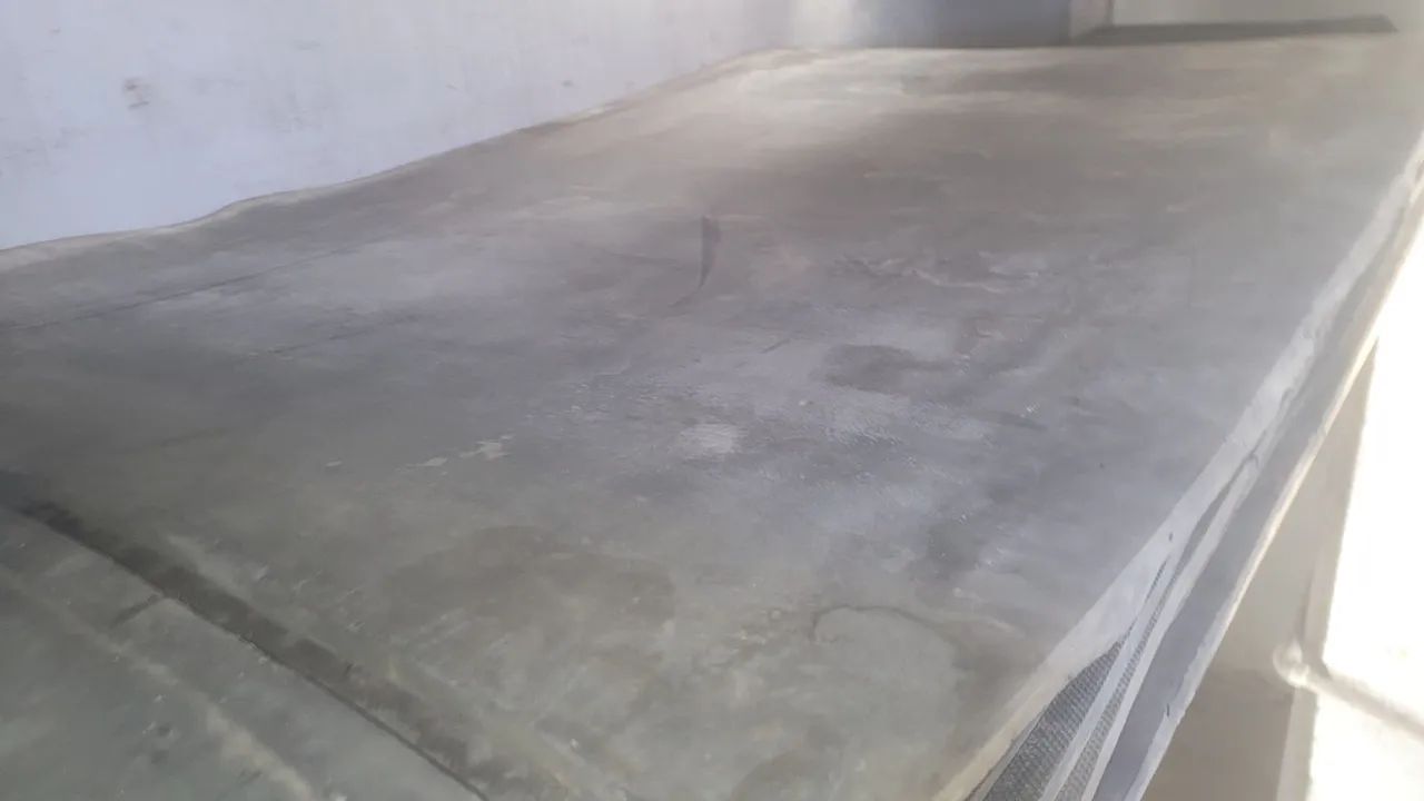 Piso de borracha 37 peças de 1m / 150 com 1 cent de espessura 55/m2  - Foto 2