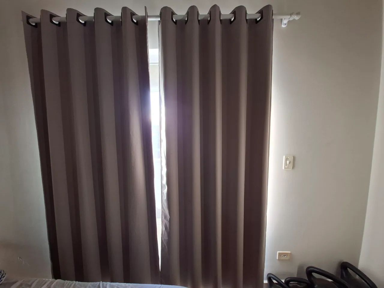Kit com 3 cortinas e varão