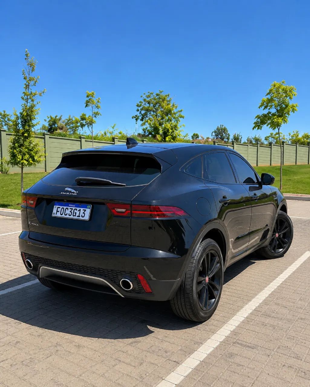 Jaguar E-Pace 2.0 AWD 249cv Aut. 2018 - Foto 4