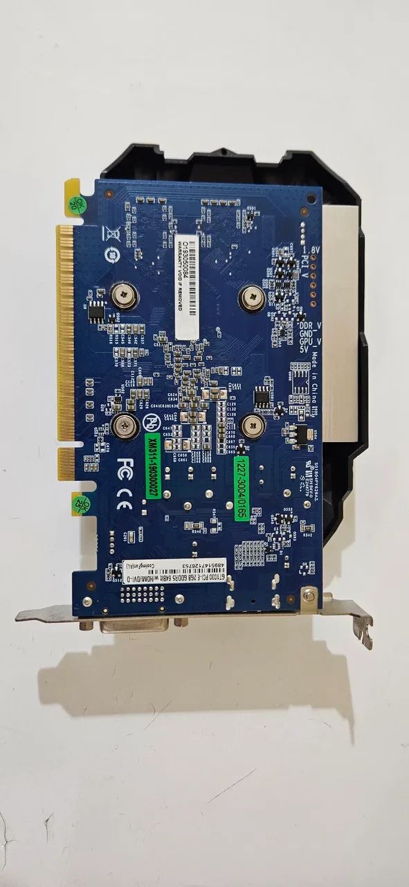 Placa de Vídeo Galax GeForce GT 1030 2GB - DDR4 64 bits - Foto 2