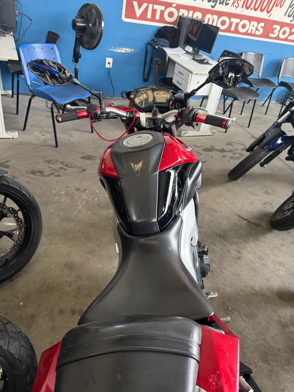 YAMAHA MT-03 2017 - Foto 4
