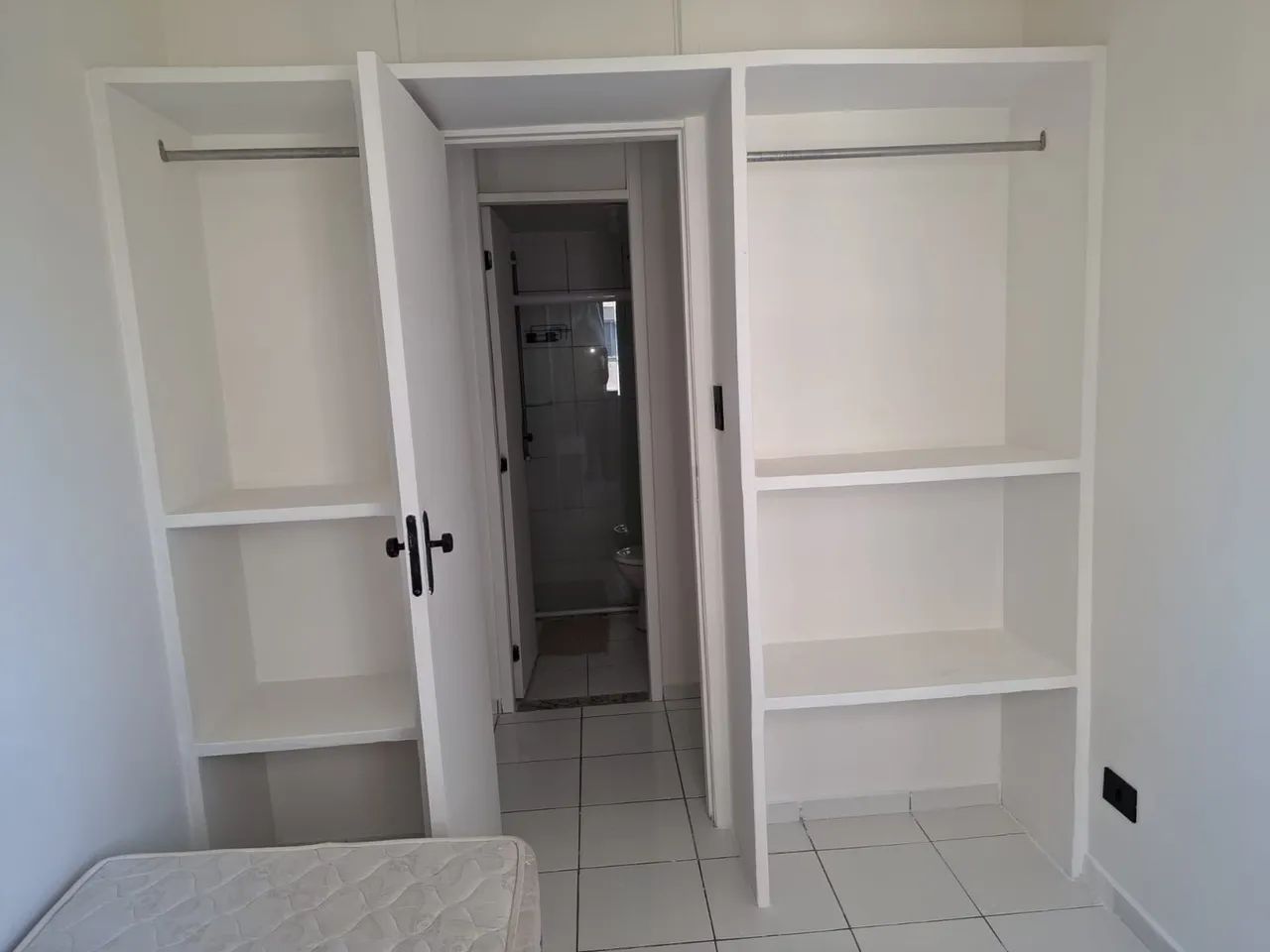 Alugo apt de excelente qualidade e locação.  - Foto 5