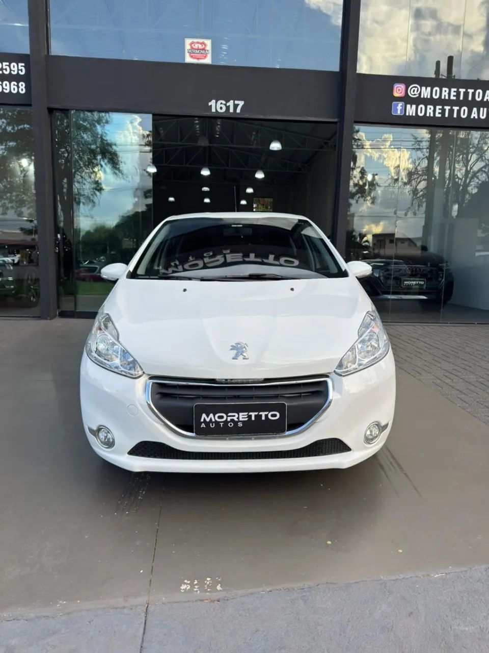Peugeot 208 Active/active Pack 1.5 Flex 8V 5P 2014 - Foto 2