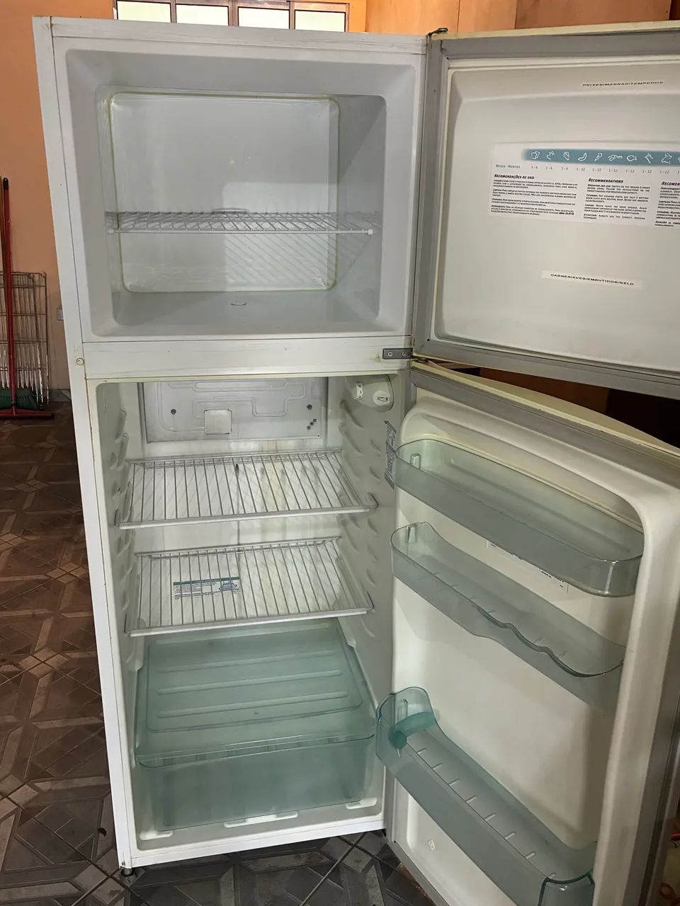 Geladeira Electrolux 251L - Foto 2