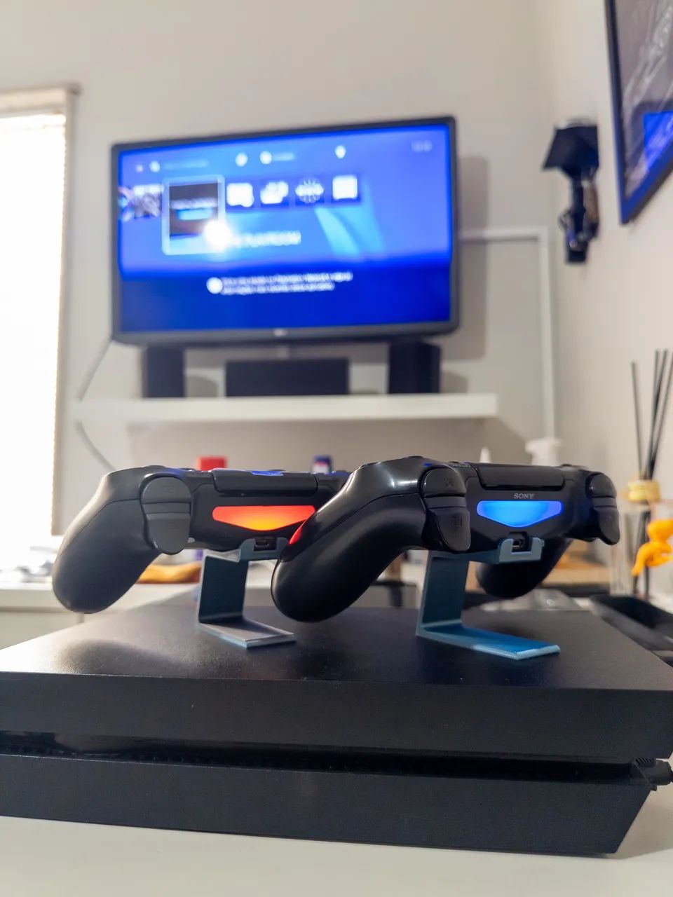 Playstation 4 + 2 controles e Jogos - Foto 4