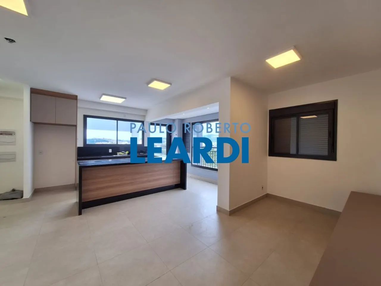 APARTAMENTO - ALPHAVILLE - SP