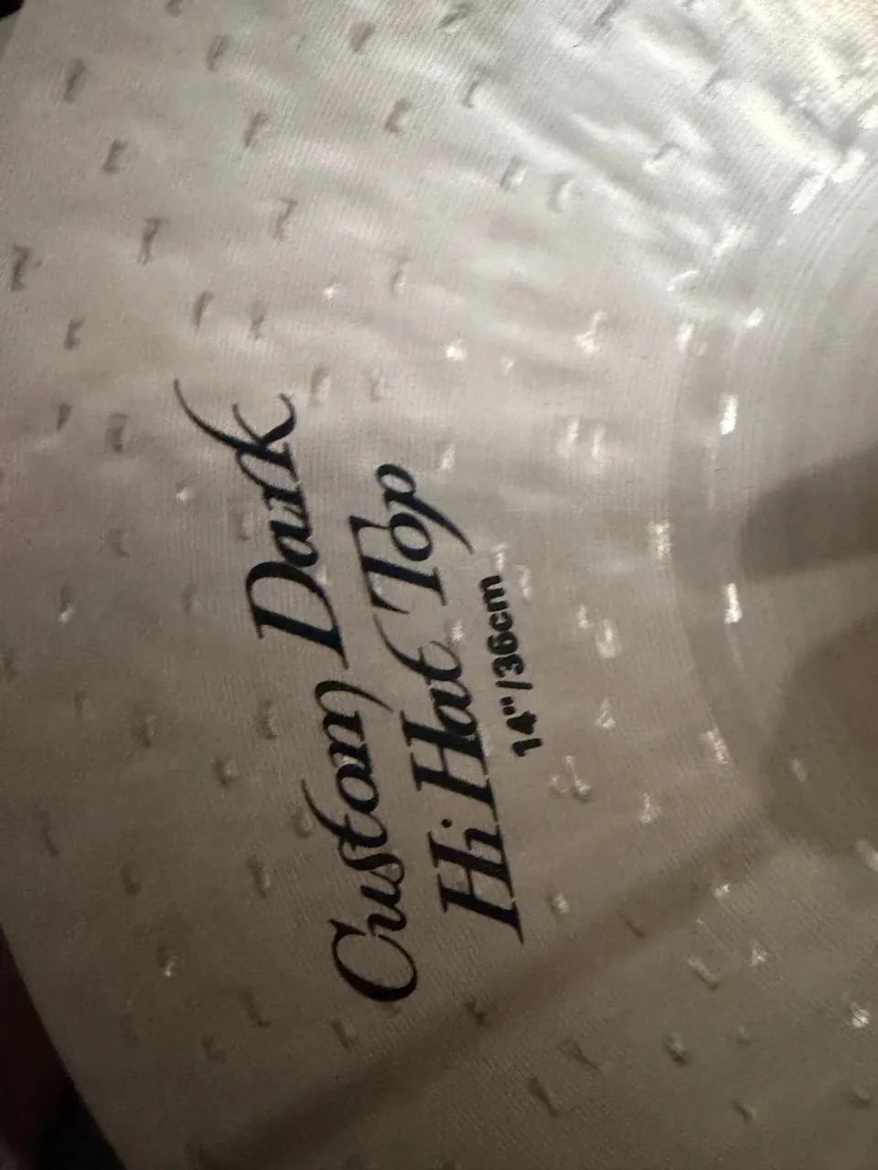 Hit hat Zildjian K Dark Custom 14 polegadas impecável. - Foto 2