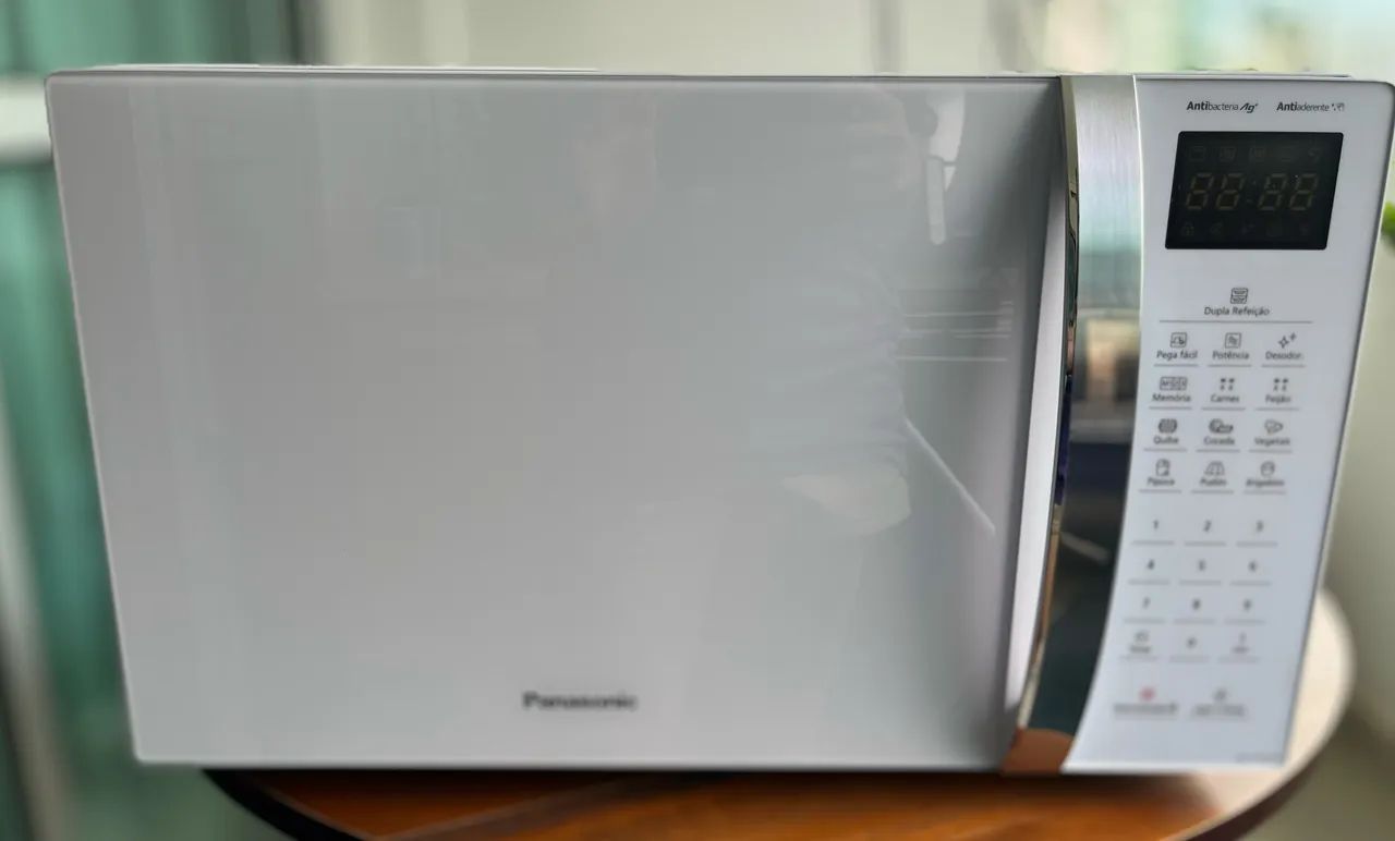 Microondas Panasonic 34L Branco 
