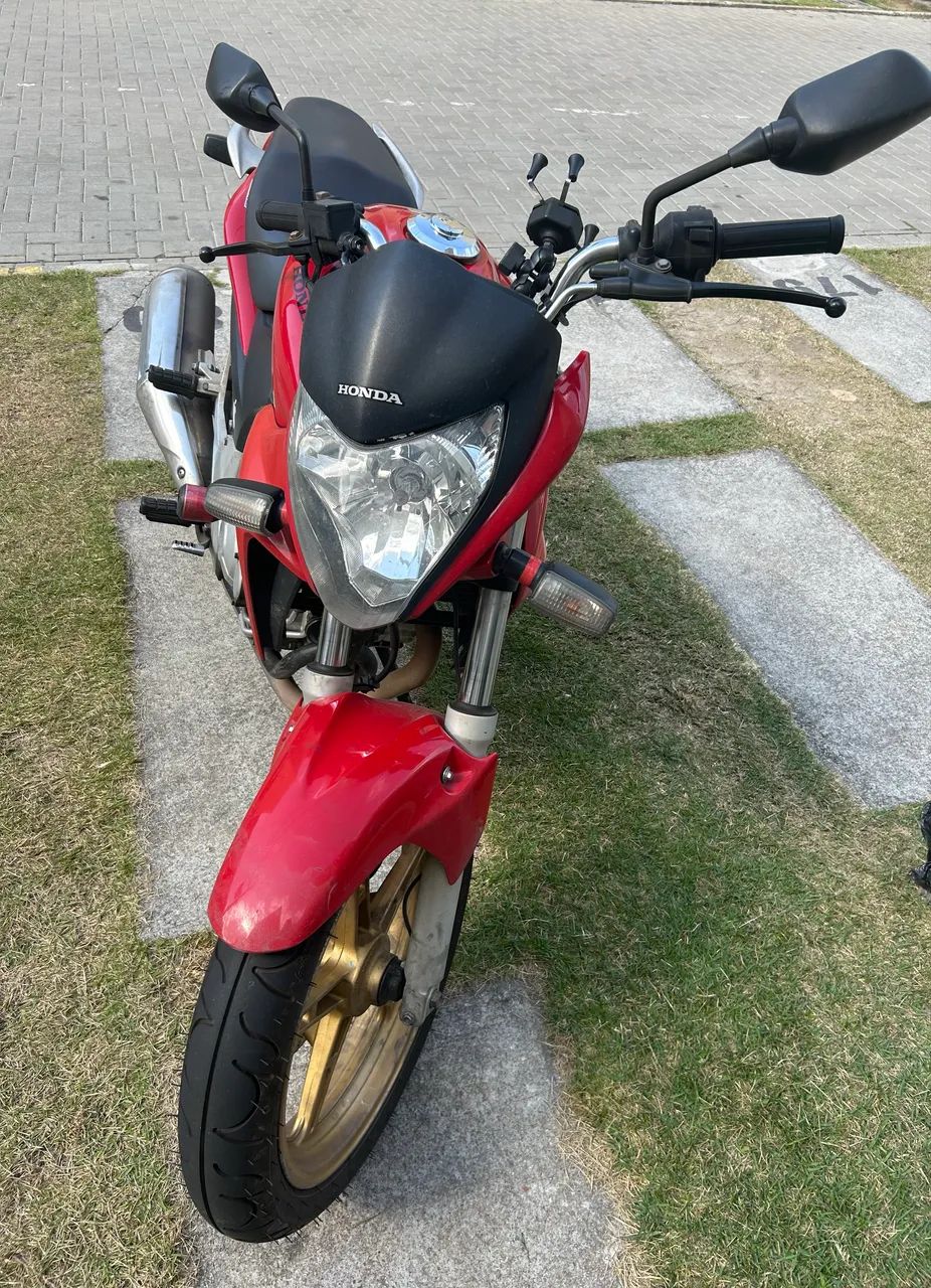 CB 300R 2015 - Foto 2