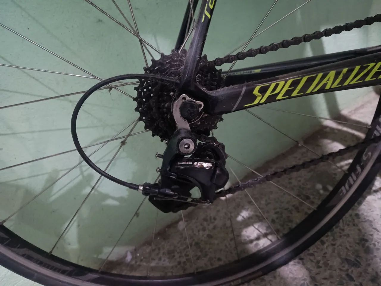 Vendo bicicleta Specialized 105 - Foto 3