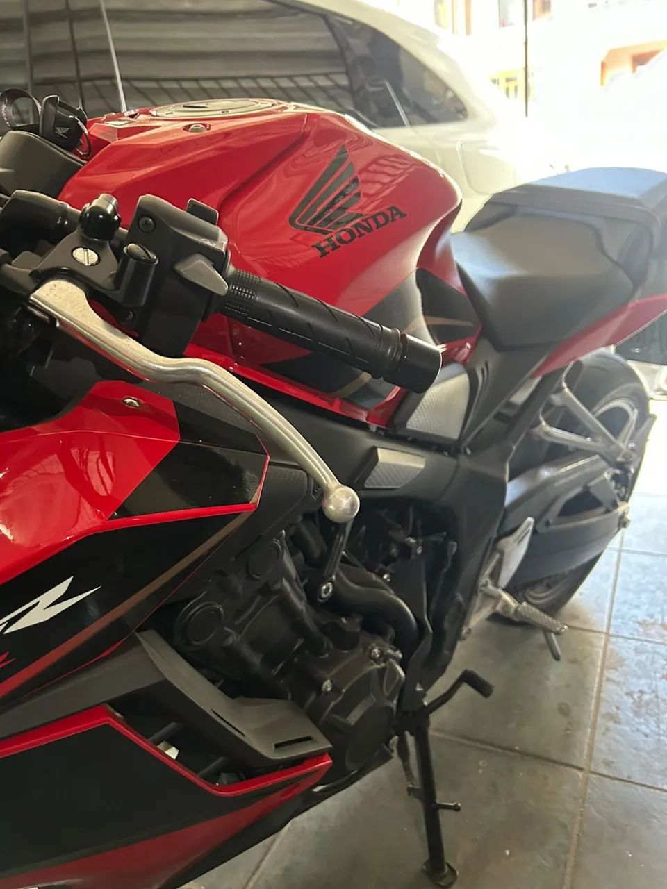 CBR 650R  - Foto 2