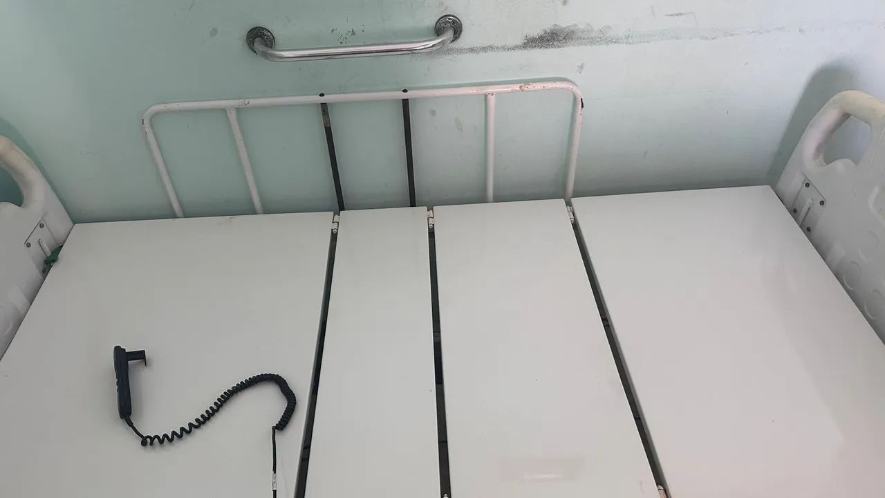 Cama hospitalar eletrica - novíssima  - Foto 4