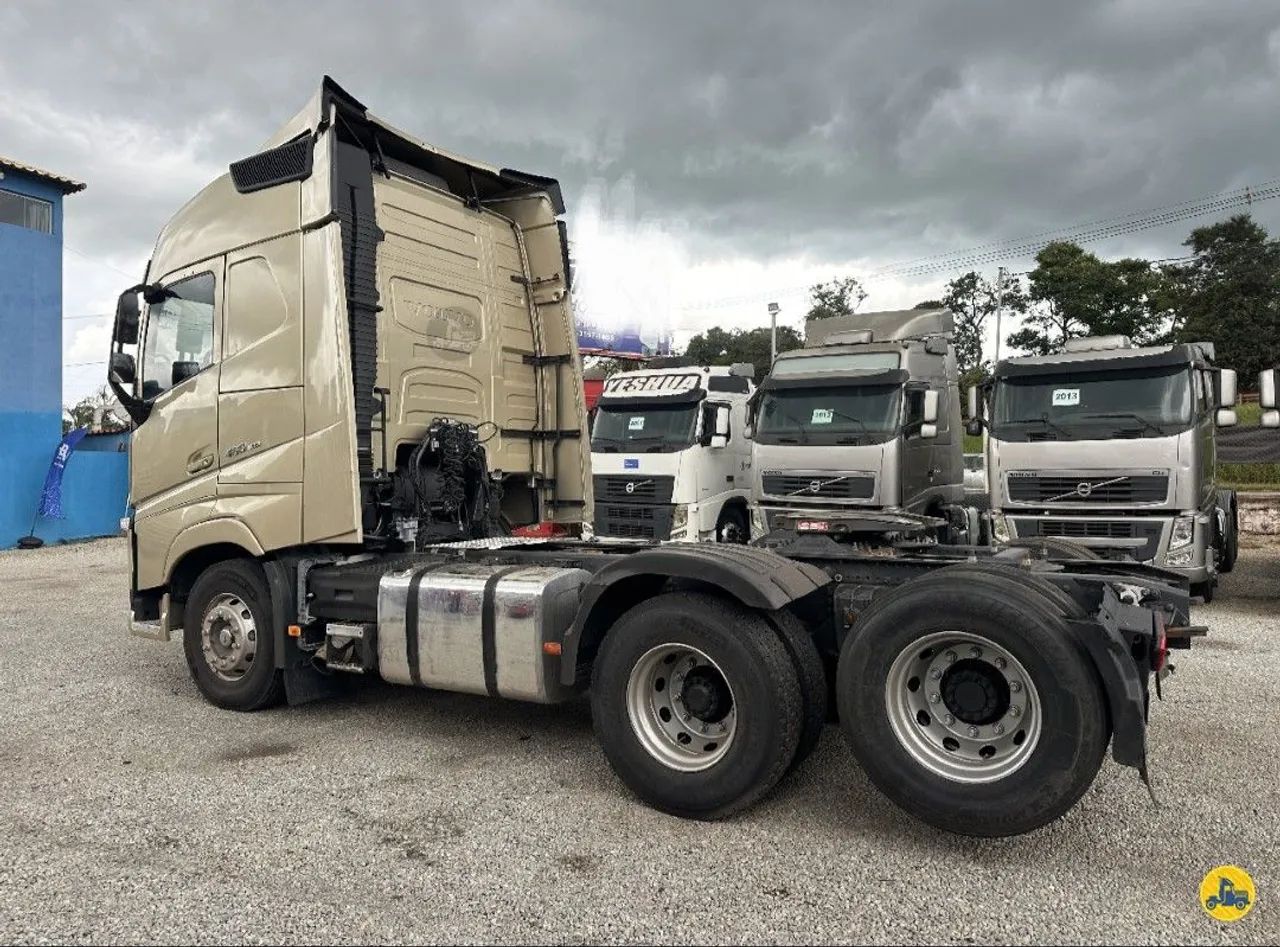VOLVO FH-460 6X2<br>2021/2021<br>TETO ALTO<br>AUTOMÁTICO<br>TRUCK DE BALANÇA - Foto 4