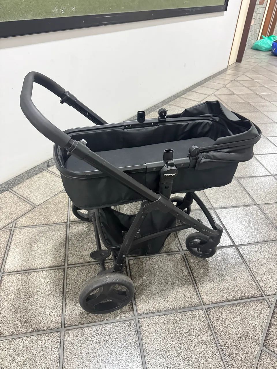 Moisés carrinho de bebê com bebê conforto  - Foto 3