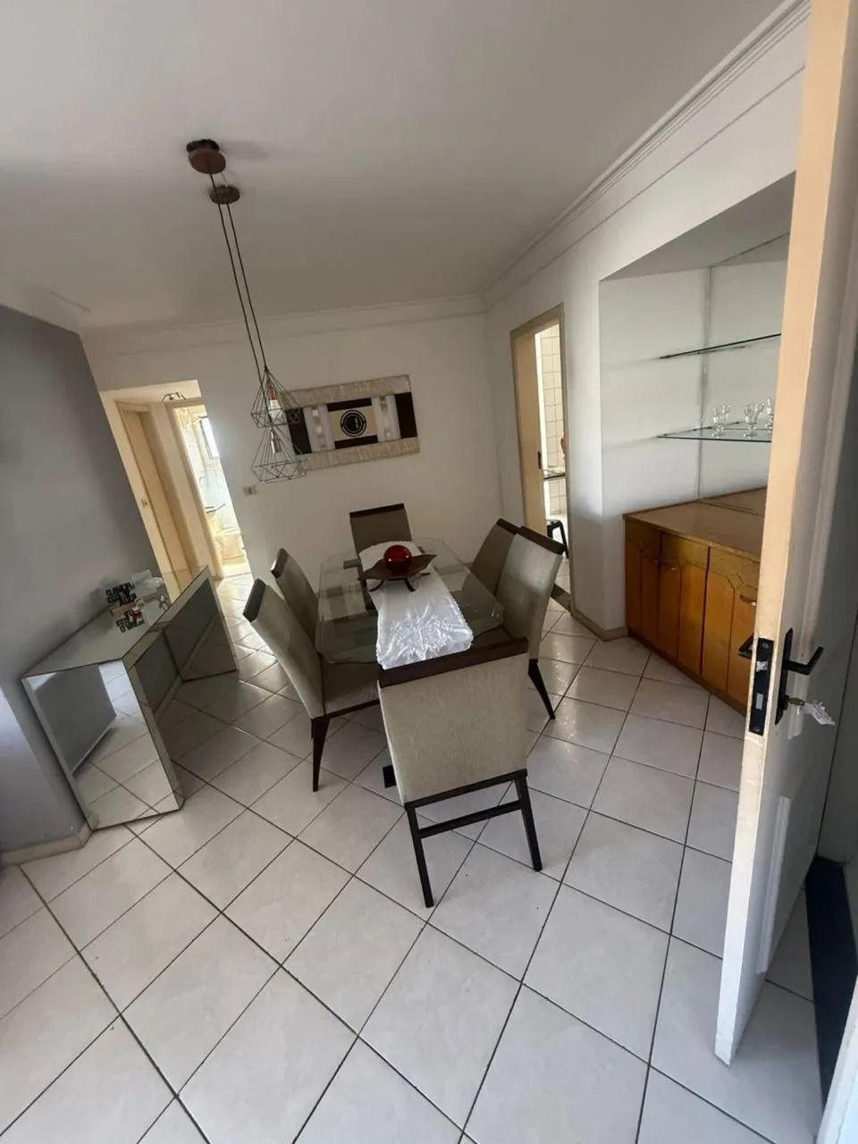 Procuro mulher para dividir apartamento  - Foto 2