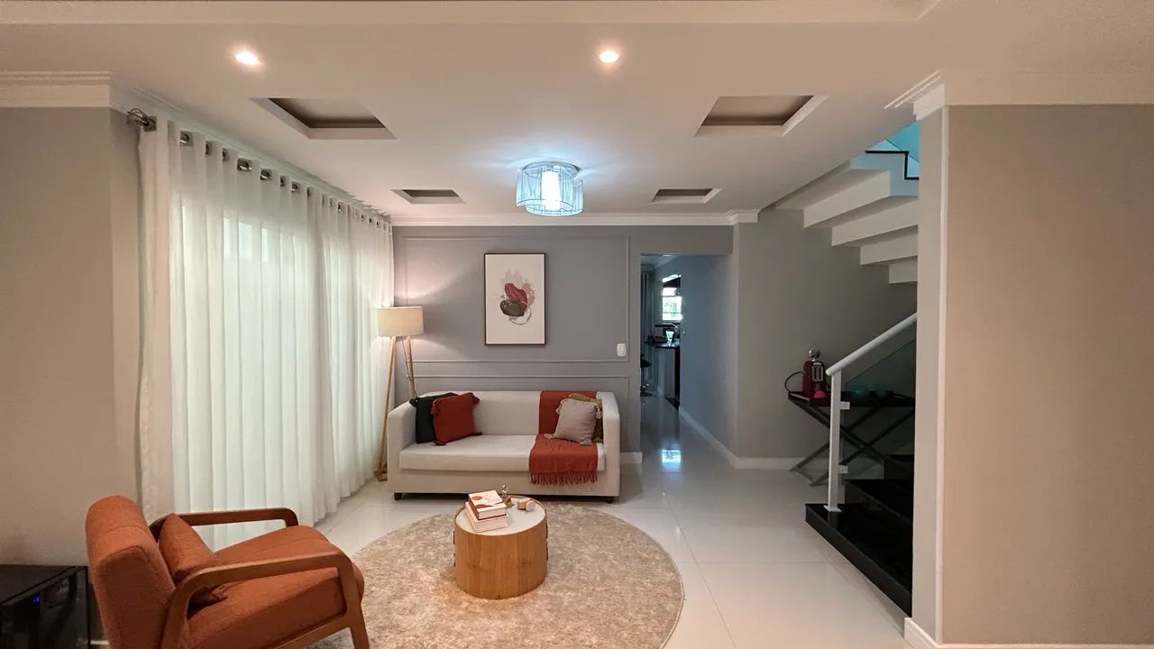 Sofa em bouclé off white 
