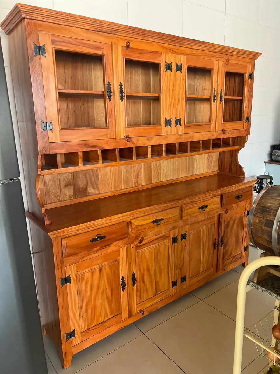 Armário 2x2 com adega
