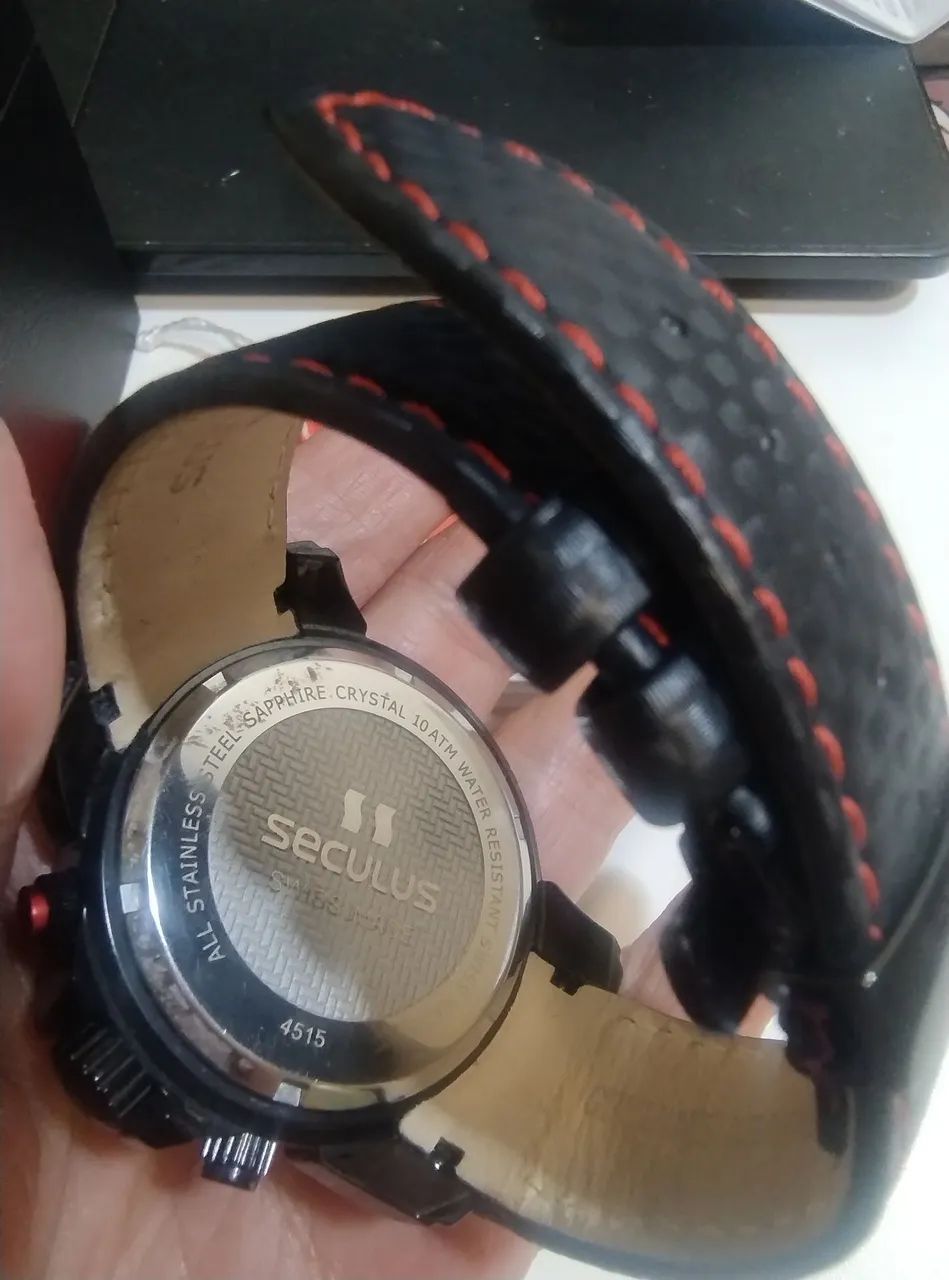 Relógio Seculus Suíço Preto e Vermelho  - Foto 4