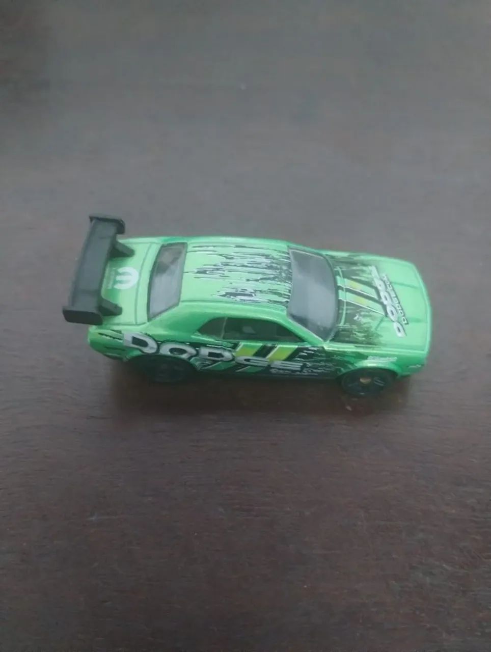 Hot Wheels Dodge Challenger Drift Car 2011 New Models  - Foto 2