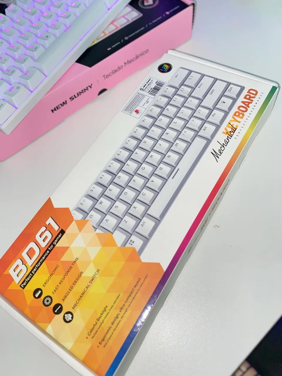 Teclado mecanico BD61 60% - Foto 2
