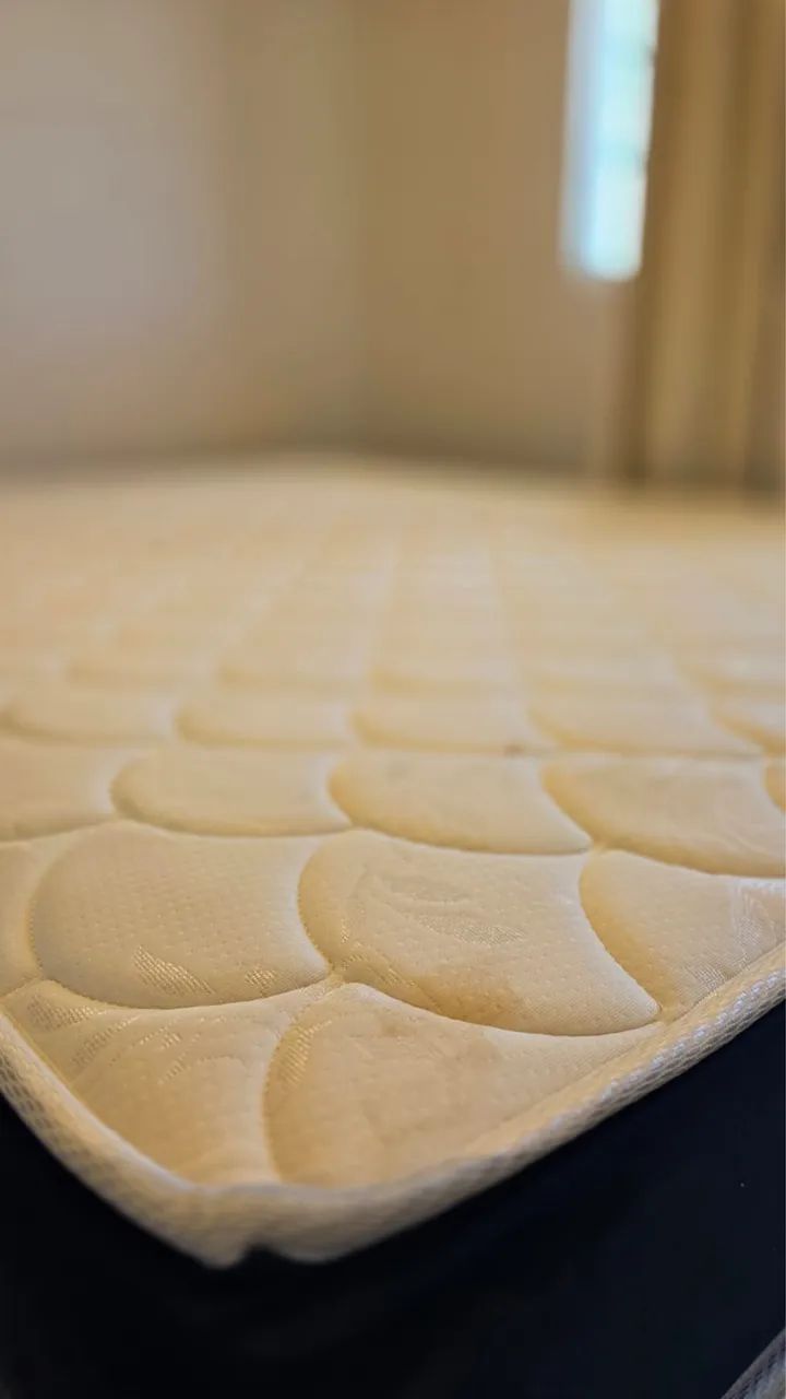 Cama box e Colchão Casal Jasmim Plus - Sleep Colchões (Molas Ensacadas) - impecável - Foto 3