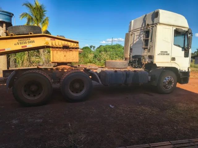 ESCAVADEIRA HYUNDAI 210 E CARRETA PRANCHA - Foto 5