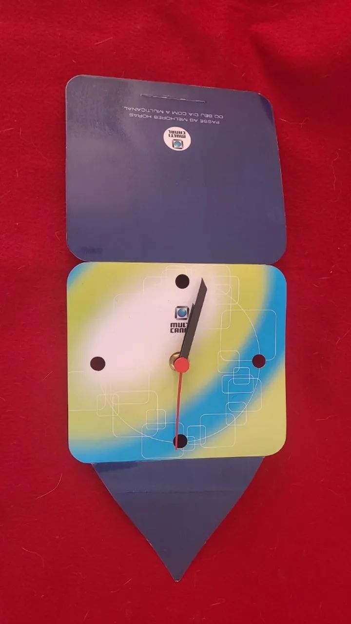 Relógio à pilha Multicanal década de 1990 - Foto 3