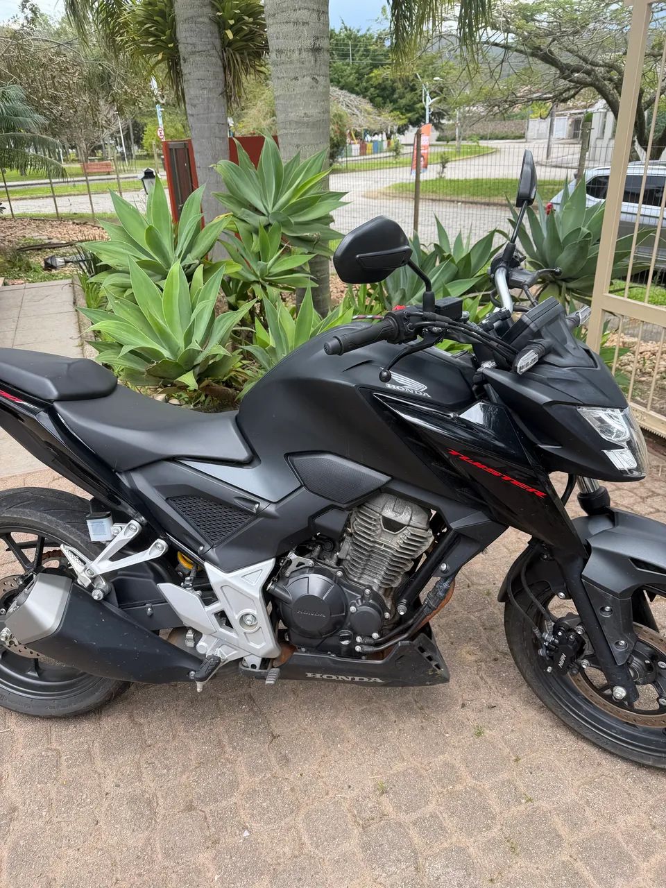Honda Cb 300 2024 6.000km - Foto 3