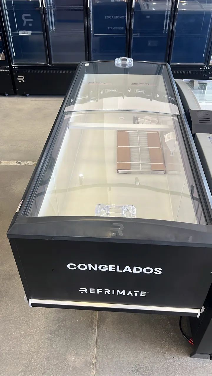Ilha para congelados 2m com vidro curvo e iluminação em led  - Foto 2