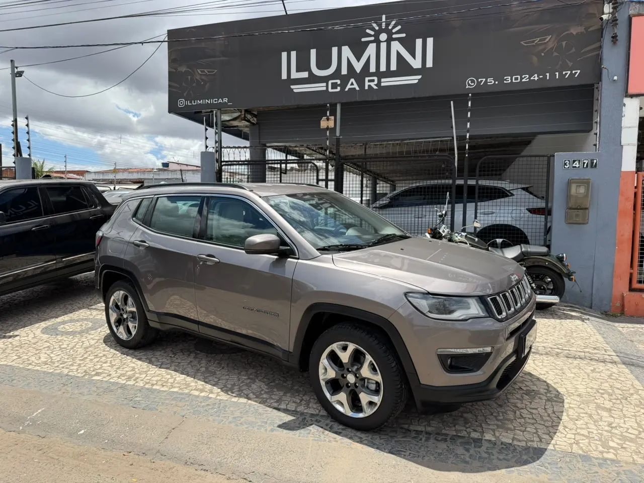 Jeep Compass COMPASS LONGITUDE 2.0 4x2 Flex 16V Aut. 2019