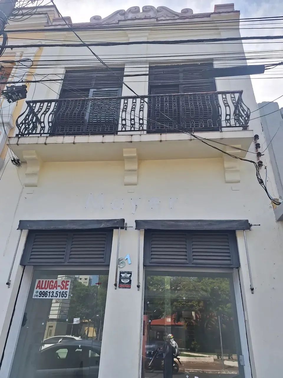 Ponto comercial/Loja/Box para venda com 232 metros quadrados em Centro - Amparo - São Paul