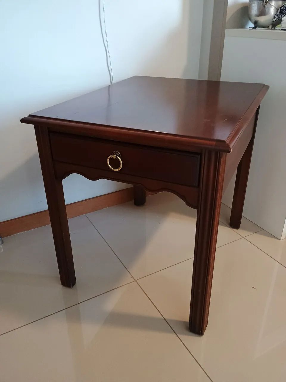 Mesinha (Embaixada dos Estados Unidos) - Foto 5