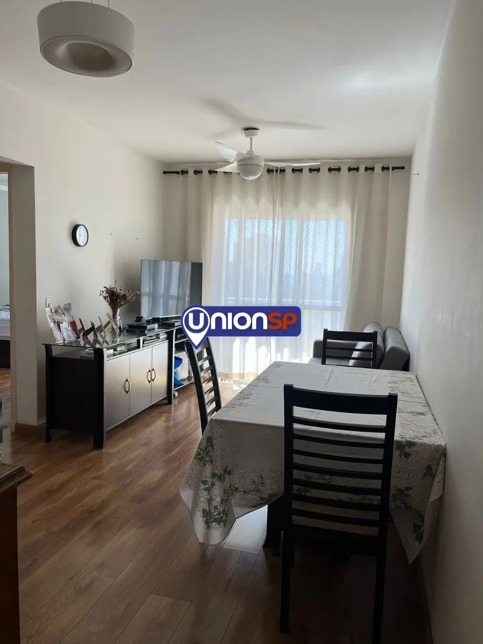 Apartamento a Venda de 2 dormitórios na Aclimação