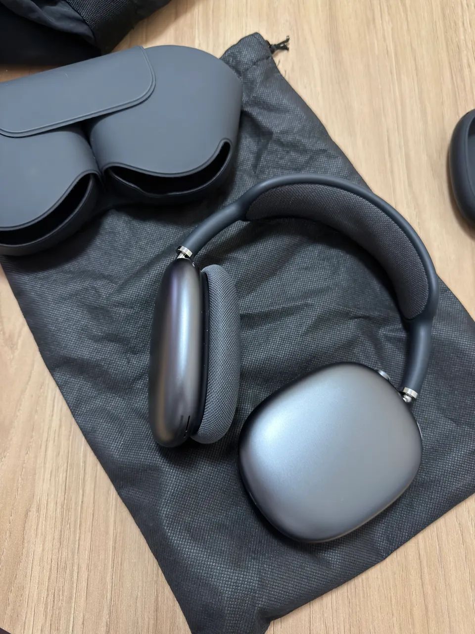 AirPods Max 1 - Lightning - Fones de Ouvido - Coqueiros