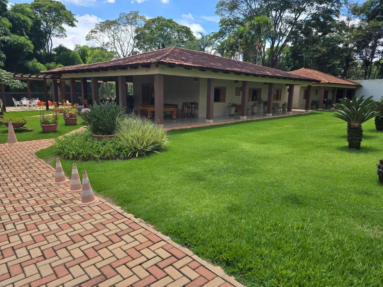 Linda Chacára para o GP Brasil em Goiânia Pacote de 7 Dias 16/03 a 22/03  - Foto 6