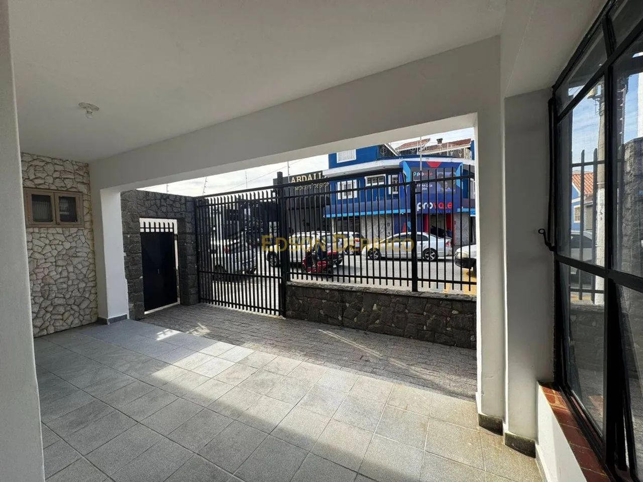 Casa com 6 Quartos para Locação, Centro - Pindamonhangaba - Foto 3