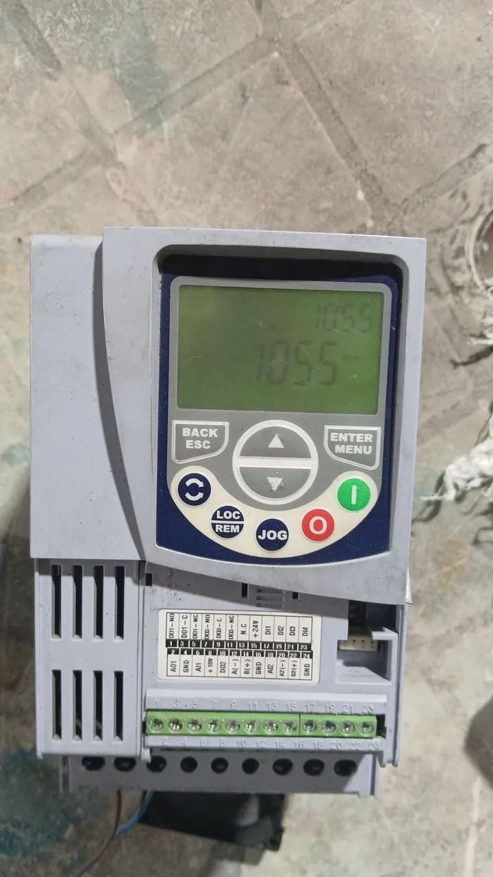 Inversor de frequência weg usado  - Foto 4