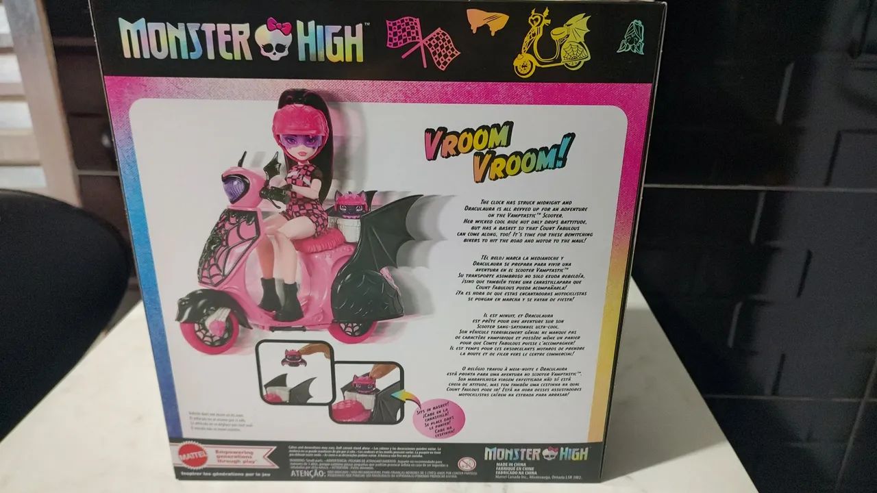 Monsters High Draculaura Vamp-tastic Scooter - Foto 4