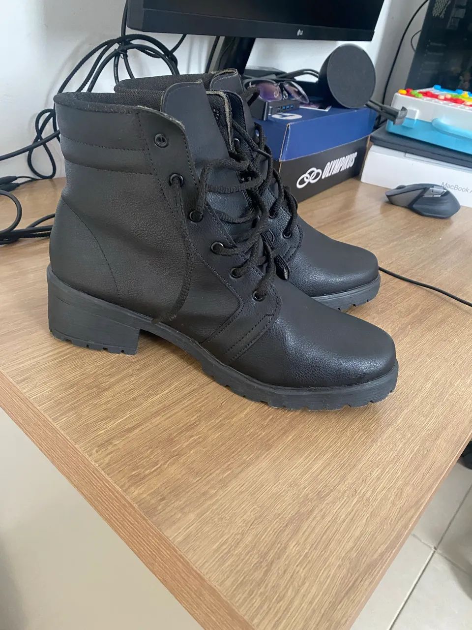 Bota preta feminina, N 40 - Foto 3