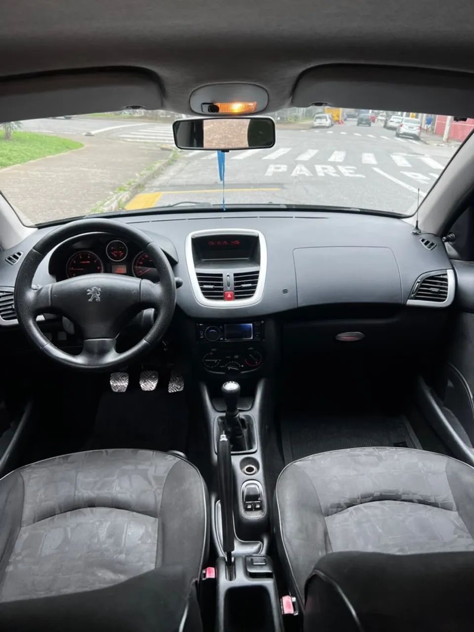 Peugeot 207 Sedan Passion XR 1.4 Flex 8V 4p, foto 5 de 8